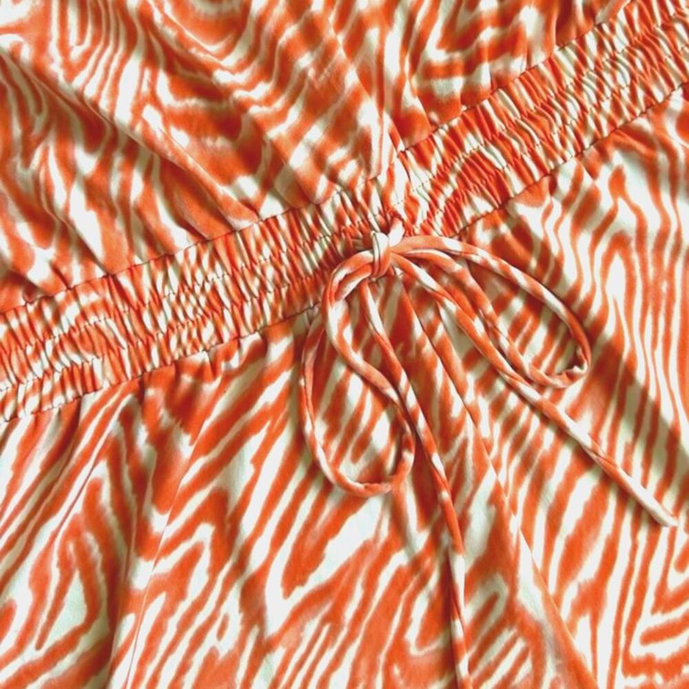CK Tie Waist Jumpsuit Orange Swirl Abstract Zebra Palazzo Romper Size 8 Stretchy - Picture 9 of 9